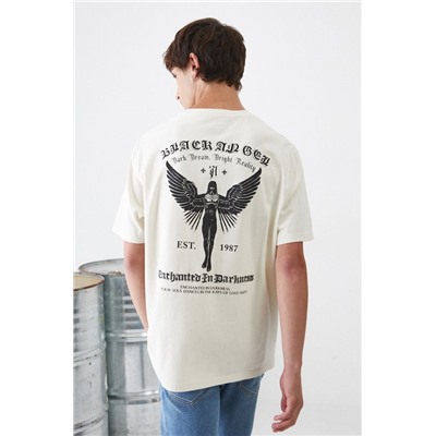 T-shirt bawełniany męski z nadrukiem i haftem kolor beżowy