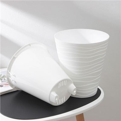 Кашпо для цветов со вставкой «Валенсия», 5.2 л, белое