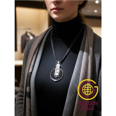 Кулон на кожаном шнурке "Женская грация" Арт КШ2130/26