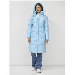 Пальто утепленное стеганное зимнее с капюшоном женское голубого цвета 9636_1Gl