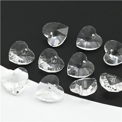 Бусина акриловая Сердце 16*16мм цв.хрусталь