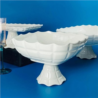 163-052 Квадратная фруктовница 25,5х16см на ножке КОРНЕЛИЯ в под.уп.(х8)Фарфор