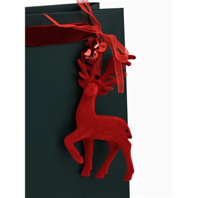 Пакет подарочный «С Новым годом», с бубенцами и ёлочной игрушкой, олень, 18×23×11 см