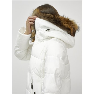 Куртка женская зимняя с мехом енот премиум класса белого цвета 381Bl