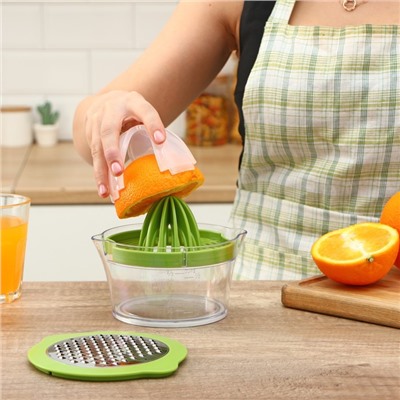 Соковыжималка - сепаратор для яиц Доляна Freshbo, с мерным контейнером и насадкой - тёркой, цвет зелёный