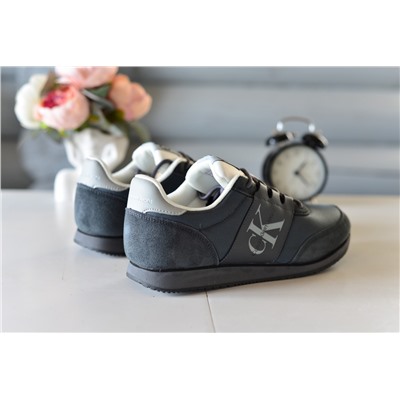 Calvin Klein из натуральной замши и нейлона