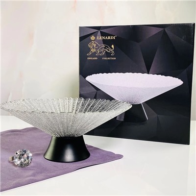 200-110 Конфетница 15см на ножке в под.уп.(х12)Стекло