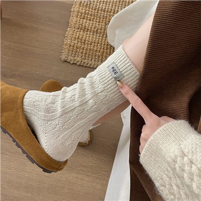 Warm retro demi-season woolen knee socks, mid-length