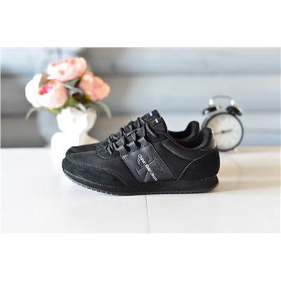 Calvin Klein из натуральной замши и нейлона