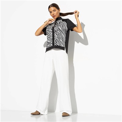 Водолазка с экокожей, Фирменное приветствие (magic)