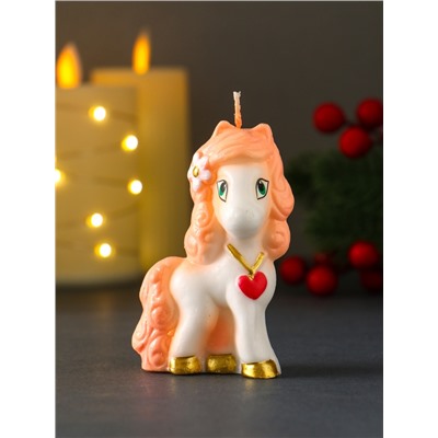 Свеча декоративная «Влюблённая лошадка», розовый, 5.3×3.3×8.2 см