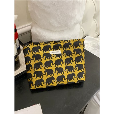 Retro capacious cosmetic bag, shoulder bag, handheld organizer bag, travel bag, small clutch bag