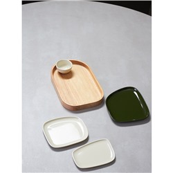 Набор из 4-х сервировочных тарелок на деревянном подносе Sorrento