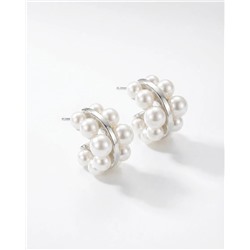 Стильные серьги