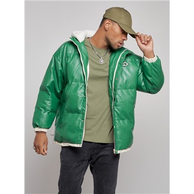 Куртка из экокожи мужская с плюшевым капюшон зеленого цвета 28132Z