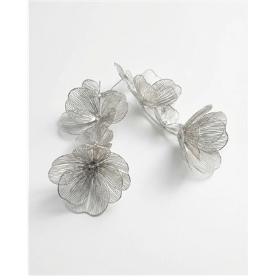 Стильные серьги