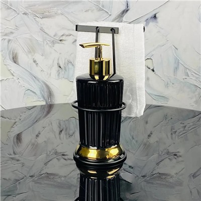 146-024 Набор кухонный диспенсер с салфеткой на подставке в под.уп.(х36) Фарфор