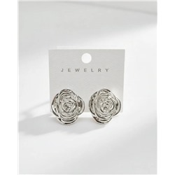 Стильные серьги