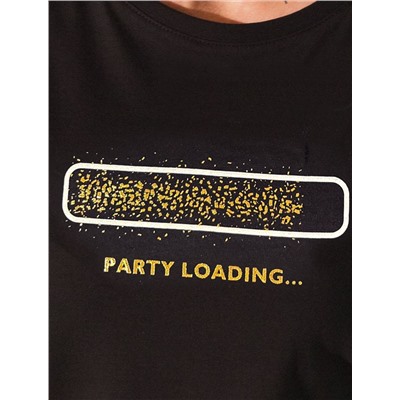 Нарядная футболка с блестящим принтом