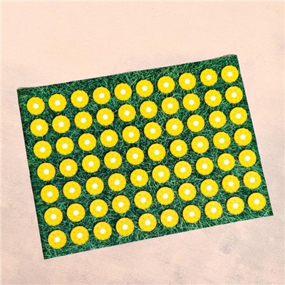 Аппликатор «Кузнецова - Любимой маме», 70 колючек, плёнка, 23×32 см, жёлтый