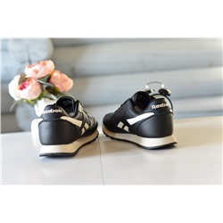 Reebok CLASSIC из натуральной плотной кожи