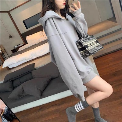 Japanese sports knee socks for men and women, mid-length, European style