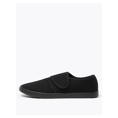 Kids' Riptape Plimsolls (7 Small - 4 Large)