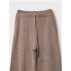 Комплект для девочки: джемпер, брюки