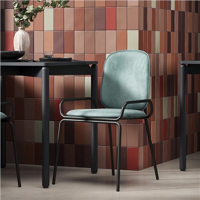 Стол обеденный Saga, 75х75 см, темно-серый