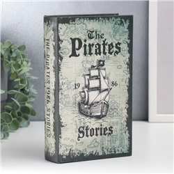 Сейф-книга дерево кожзам "Пираты. Рассказы" 21х13х5 см