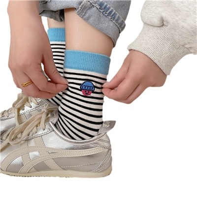 Cute Japanese knee socks, funny cartoon cotton doll, mid-length, with embroidery