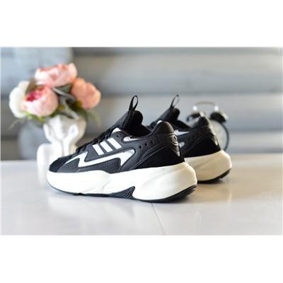 Adidas Ozwave из натуральной замши и нейлона