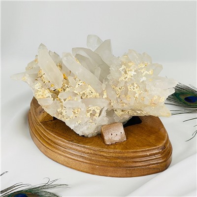 Радуга Самоцветов Друза Горного Хрусталя на подставке