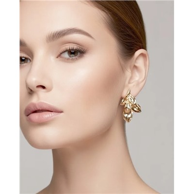 Стильные серьги