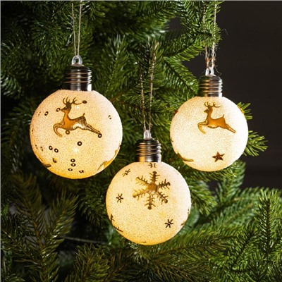 Набор ёлочных шаров «Золотистые узоры», 3 шт., d=8 см, 1 LED, от батареек, свечение тёплое белое
