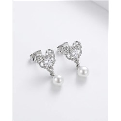 Стильные серьги