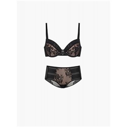 Комплект нижнего белья