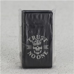 Зажигалка газовая Trust, 3.5 × 6.8 см.