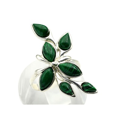 Кольцо женское с малахитом искусственным Трилистник 17*32мм размер 16, 3,7г