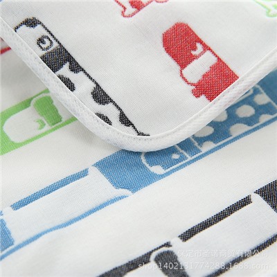 Winter gauze children's eating bib, soft breathable handkerchief
