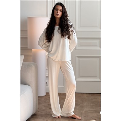 1520 БЕЛАЯ ПИЖАМА0763568790