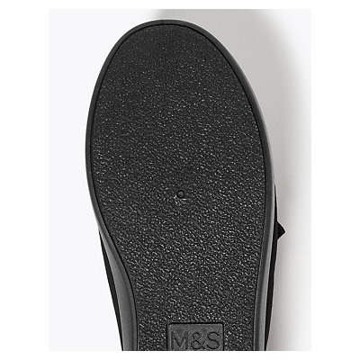 Kids' Slip-On Mary Jane Plimsolls (7 Small - 4 Large)