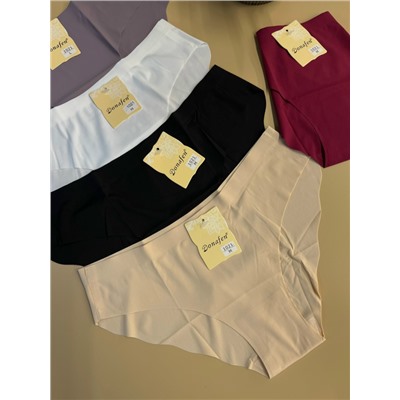 Женские трусы
Качественные
Рубчик
Размер 46-48
Упаковка одна штука
Цена 150₽
Цвет без выбора ￼