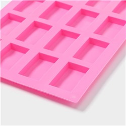 Форма для конфет и шоколада Доляна «Слитки», силикон, 29×17×1 см, 20 ячеек (4.6×2.7 см), розовая