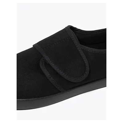 Kids' Riptape Plimsolls (7 Small - 4 Large)