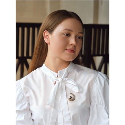 Брошь «Сова на месяце», чёрно-белая в золоте