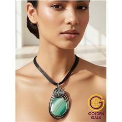 Кулон-подвеска из натурального Агата  на многослойном шнурке АБ4/003 зеленый тигровый