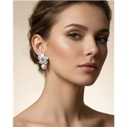 Стильные серьги