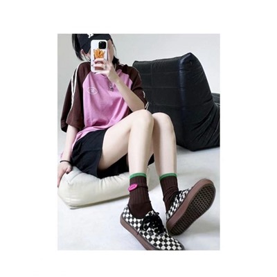 Green retro trend cotton knee socks for men and women, Korean style, mid-length