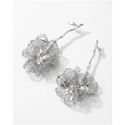 Стильные серьги